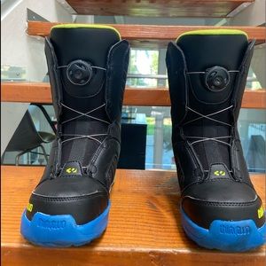 Thirty Two Boa snowboard boots EUC